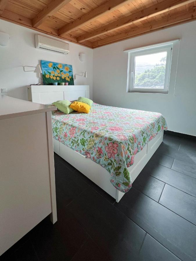 Holiday home Casa Dos Biscoitos Praia da Vitoria