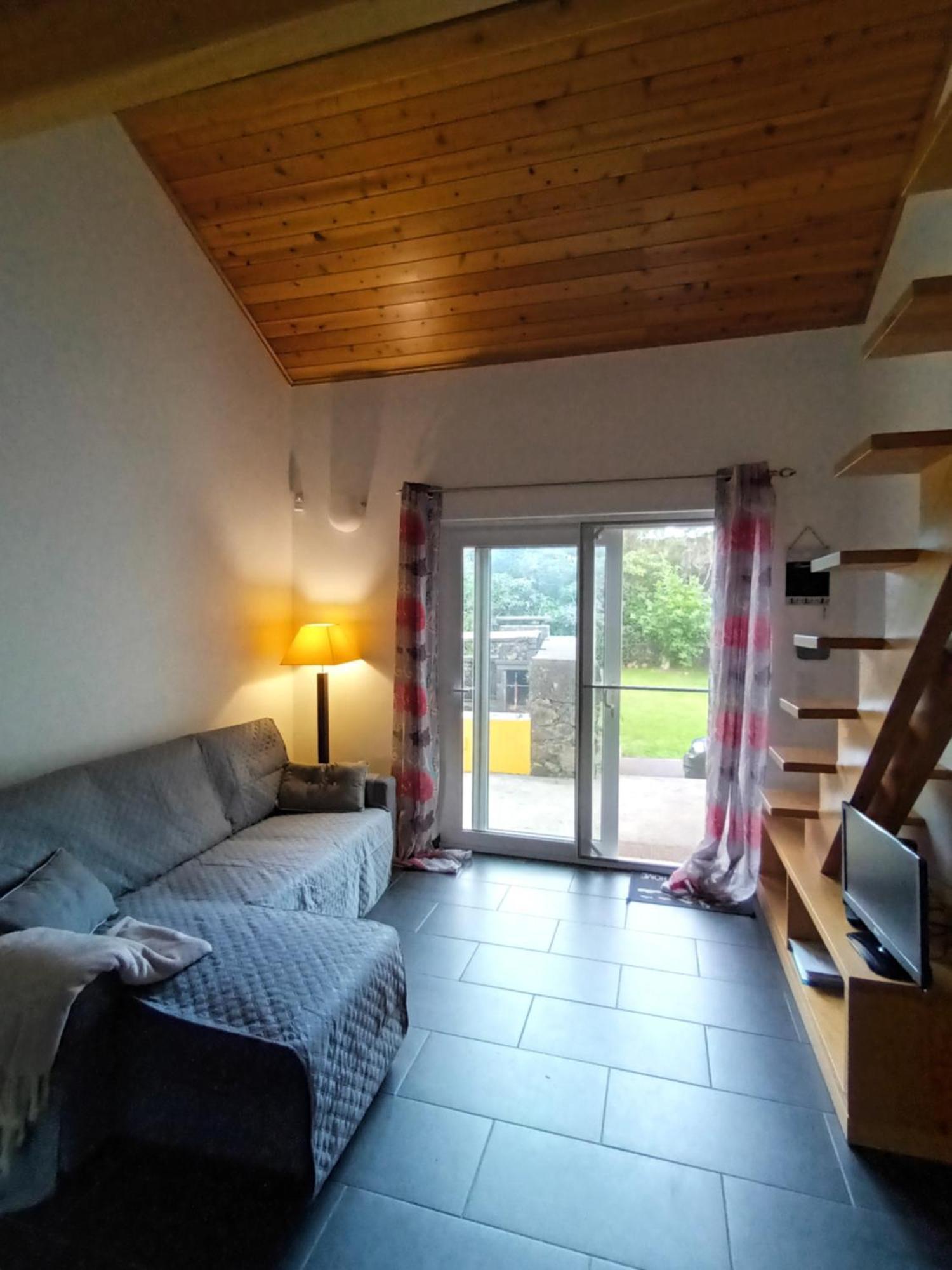 Casa Dos Biscoitos * Praia da Vitoria